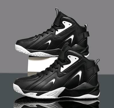 new brand sports and running shoes .