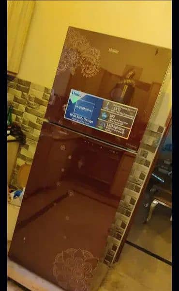 Haier  Refrigerator medium size double door fridge 0307/9460/314