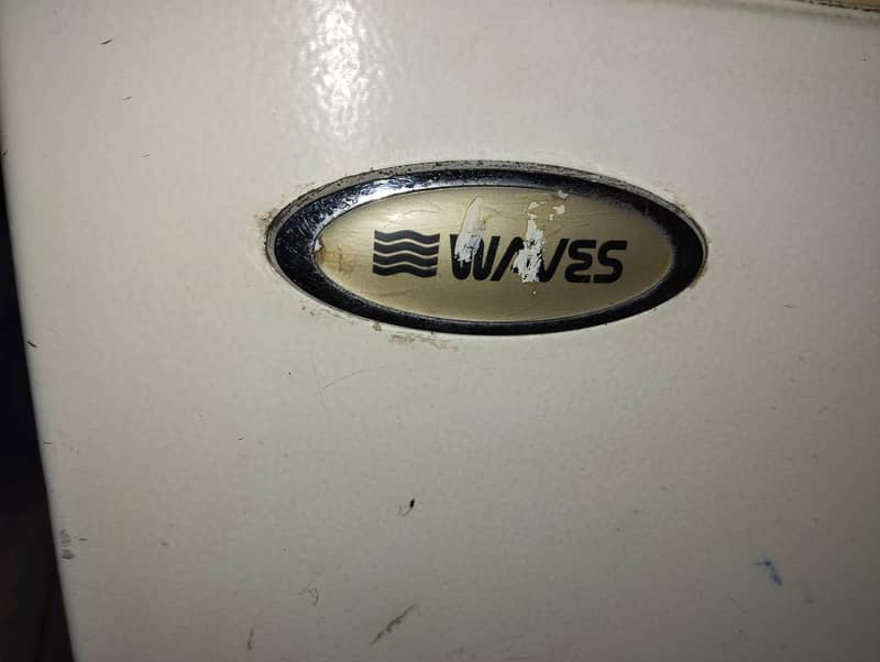 waves deep freezer 1