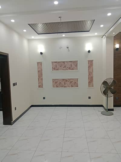 Brand New 3 Marla Lower Portion Available In Al Kabir Town