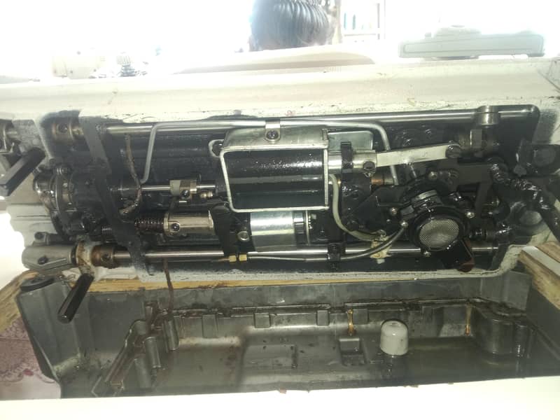 singer sewing machine 9