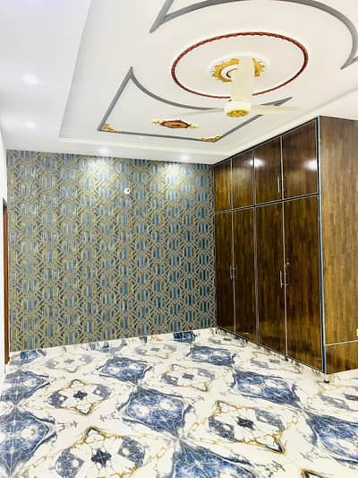 3 Marla Prime Location Brand New Luxury Apartment Available For Rent In Al Kabir Town