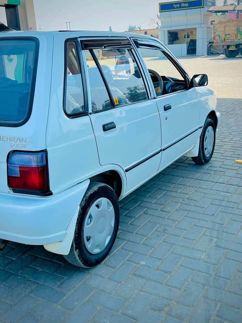2016 model mehran vxr 10