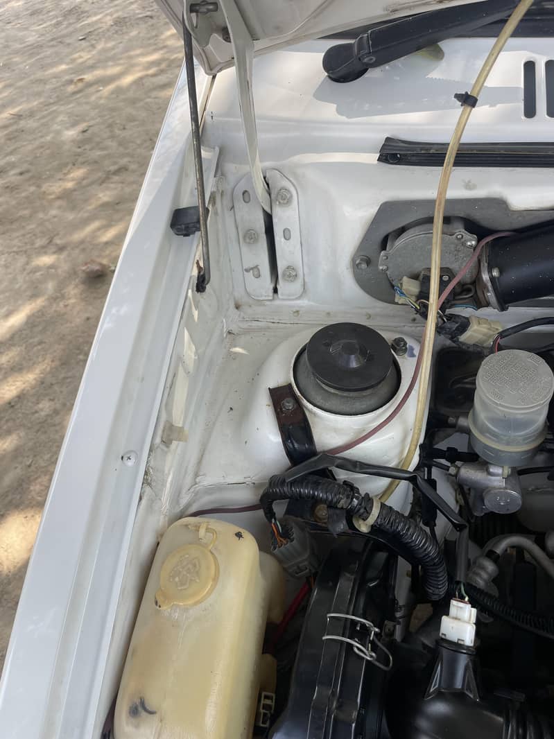 2016 model mehran vxr 12