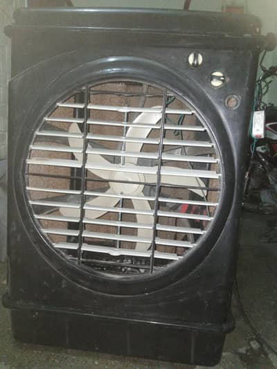 Air Cooler DC urgent for sale.
