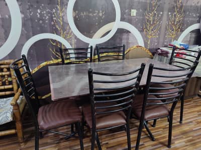 Dinning table 6 seater