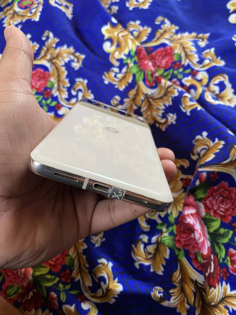 Goggle pixel 8 pro 4