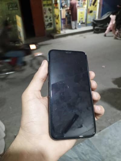iPhone 11 pro 64gb pta approved contact no 03244165041