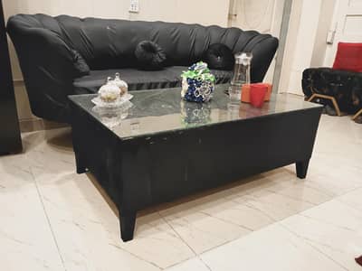 coffee table with velvet finishing