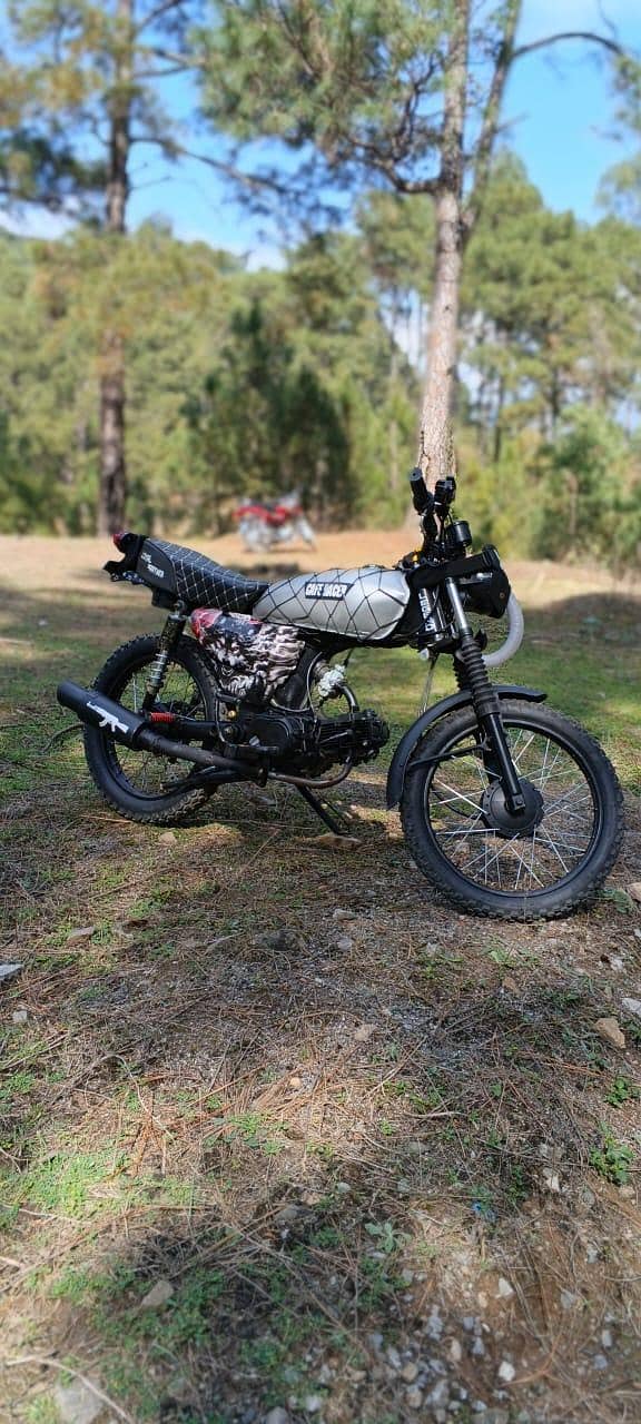 cafe racer 2011 model 1