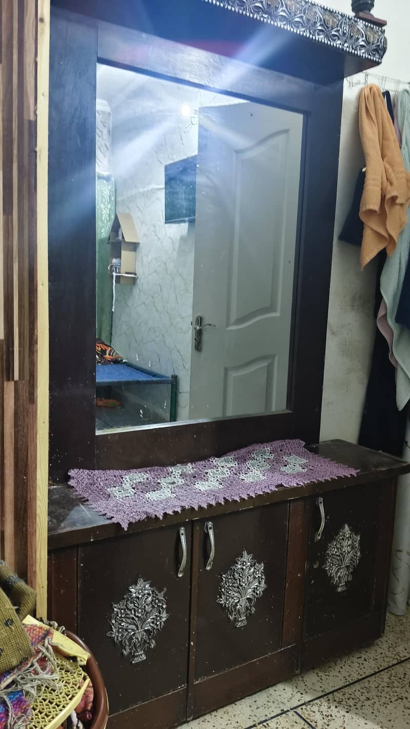 Dressing Table 2