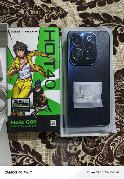 Infinite Hot 40 For Sale  9.5/10 condition