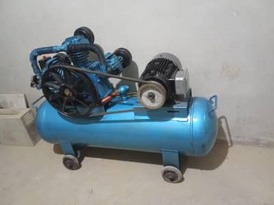 Oil air compressor available for sale 7.5 hp