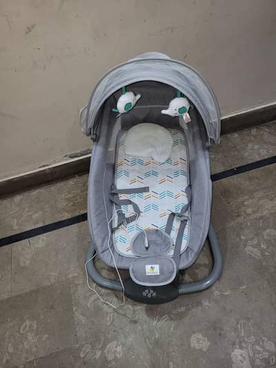 Mastela 3-in-1 Deluxe Multi-Functional Bassinet
