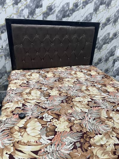 Iron bed for sale with foam very best condition.