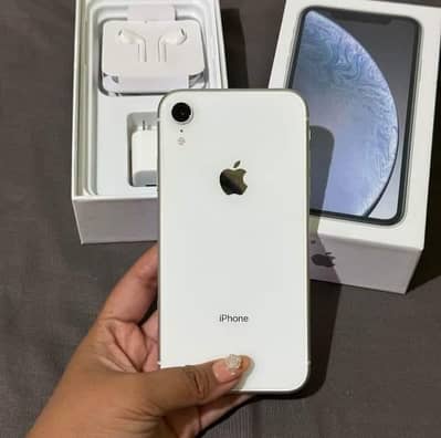 i phone xr NON PTA 128 GB
