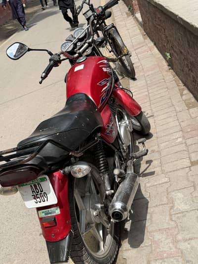 GS 150 SE 2020 model