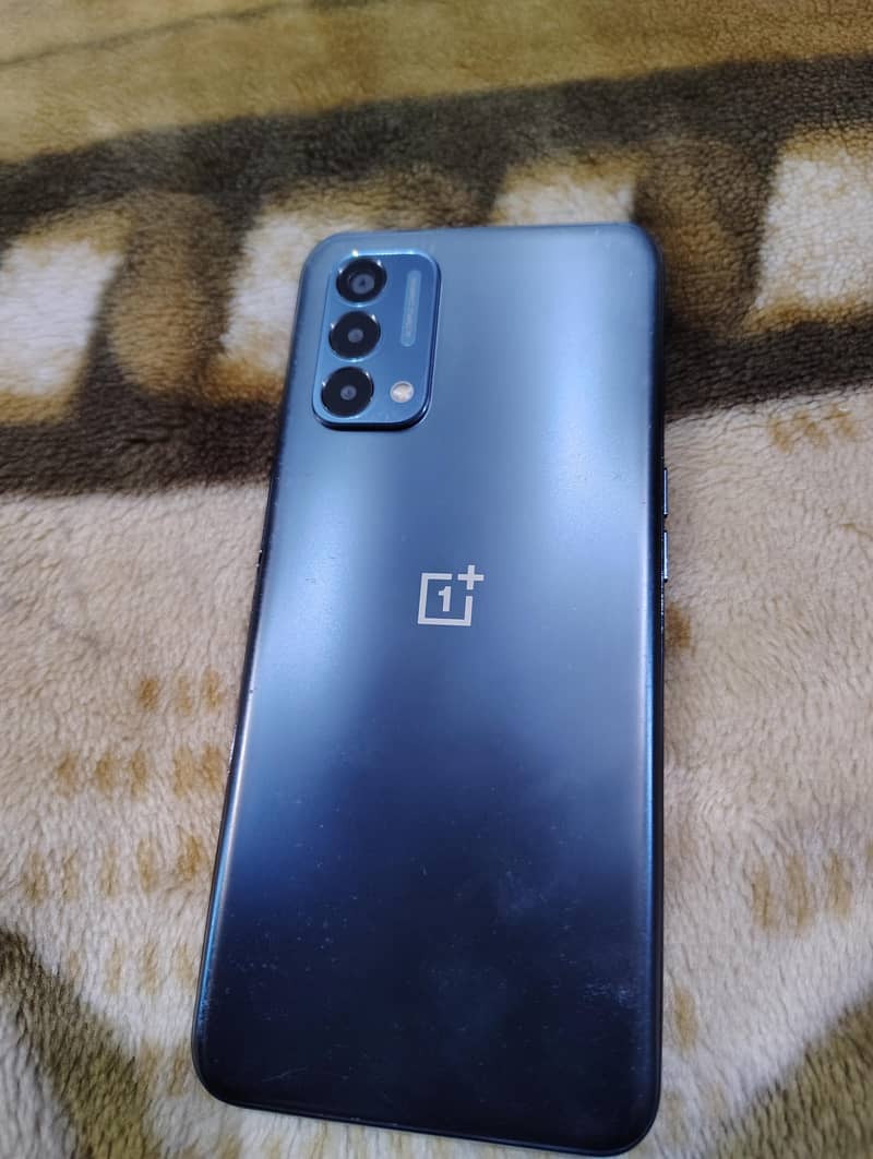 OnePlus n200 1