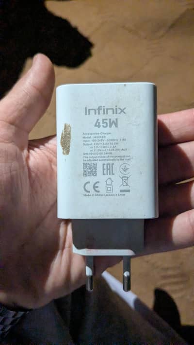 Infinix Charger original Cable original All 10 by 10 condition