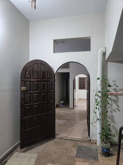 2 Bed DD Portion Available For Rent