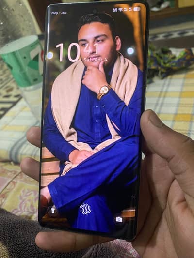 all okay koi masla nahi hai charger available hai box Nahin hai