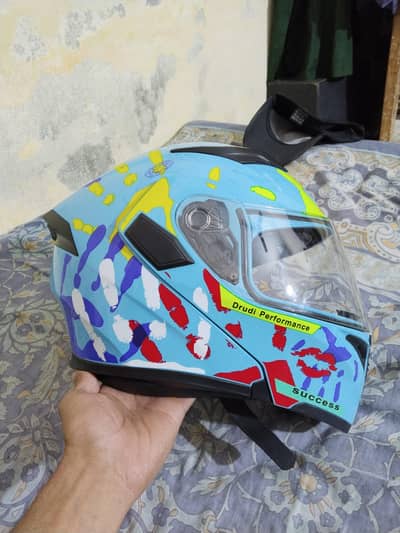 Jigkin Dot Helmet Condition 10/10 Nice look