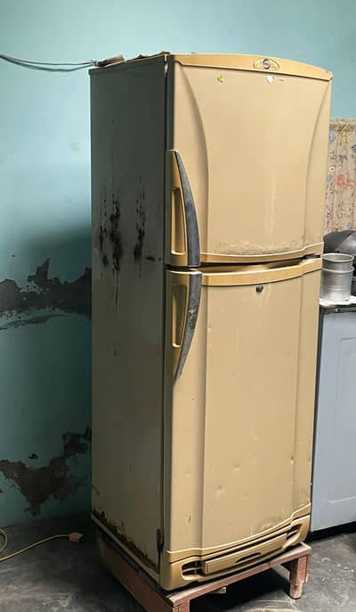 Refrigerator For Sell