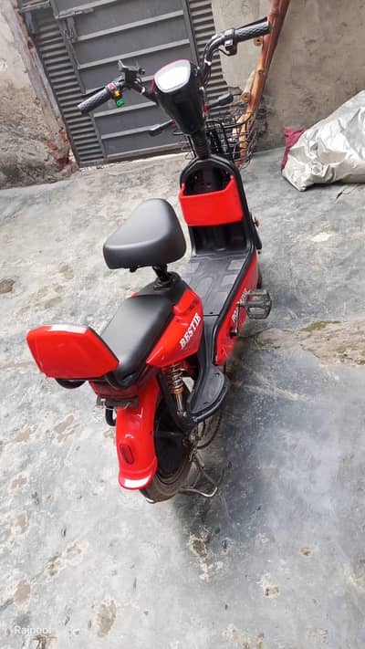 electric saical road king 7 month warranty