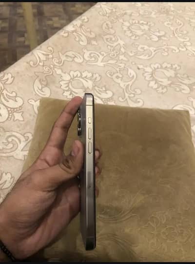 I phone 15 pro max bypass