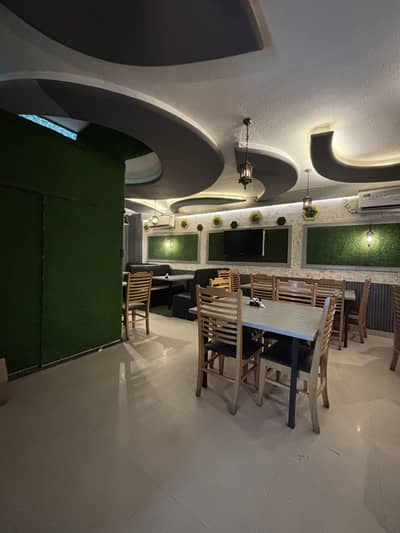 Order taker and dishwasher