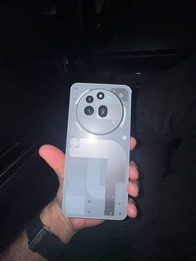 nothing 3A pro 12\256 with box 10/10 White VIP pta