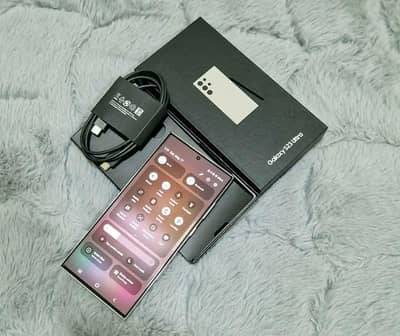 Samsung galaxy S23 ultra for sale Contact My whatsp