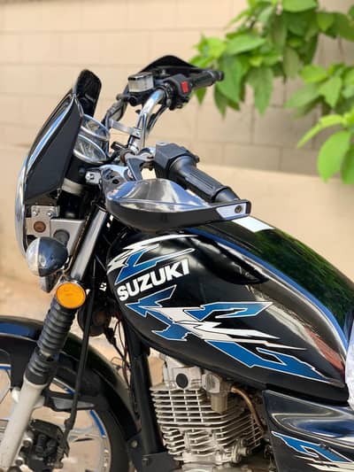 Suzuki GS 150 SE 2019