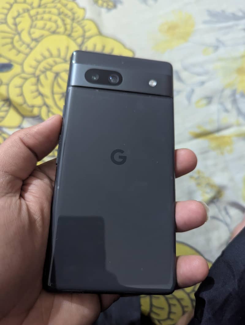 Google pixel 7a 5
