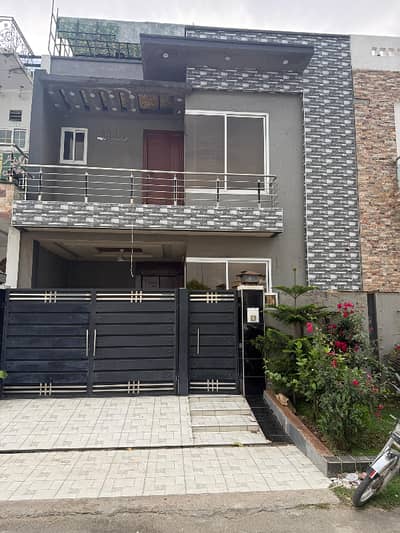 City Housing Sialkot Block -B (5 Marla) House Available Fir Rent