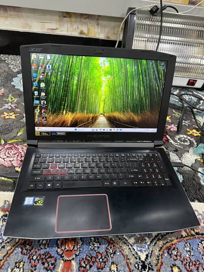 Gaming Leptop Acer Predator ci7 8th gen