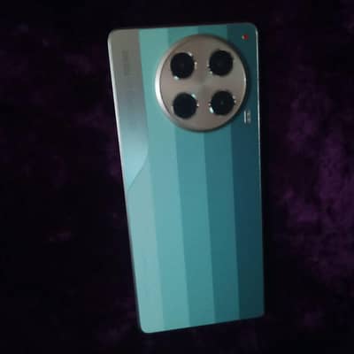 Good condition 10/10 lash