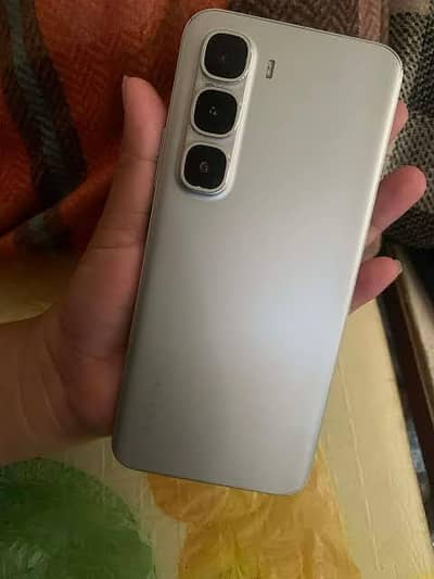 Infinix note 60 pro plus 16/256