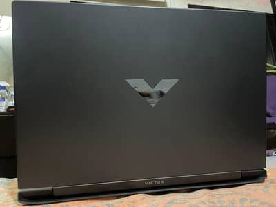 HP - Victus 16.1'' | RTX-4070 | 16GB - DDR5 | AMD-Ryzen 7-8845HS
