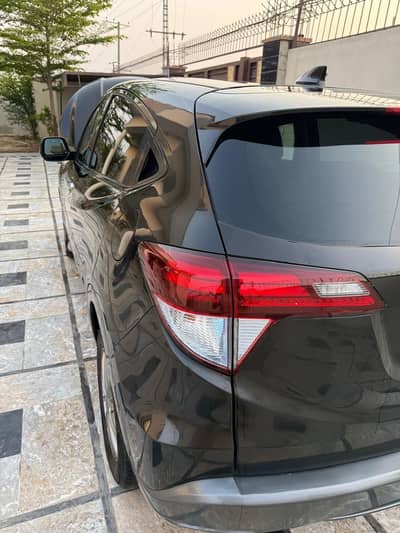 Honda Vezel Hybrid for sale at best price