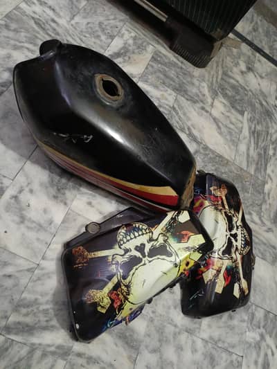 Honda 125 tanki tape