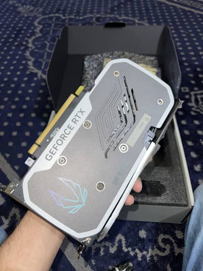 Nvidia RTX 4060 OC 8GB - 1 Month Used