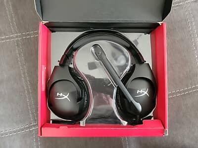 Hyper X stringer S | Used | broke mic | Negotiatable | software|gaming 0