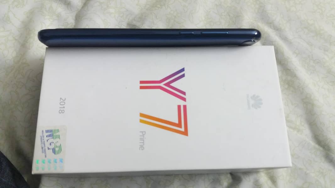 Huawei Y7 prime 3