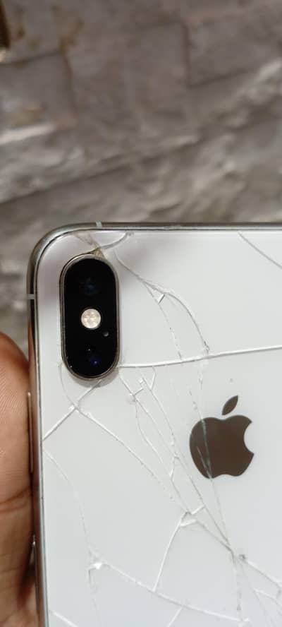 I phone x s Max 256 factory unlock exchange possible