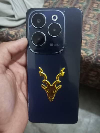 Infinix Hot 40 pro  8+8 / 256 memory For Sale