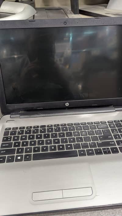 Hp core i3 6th generation Exchange possible