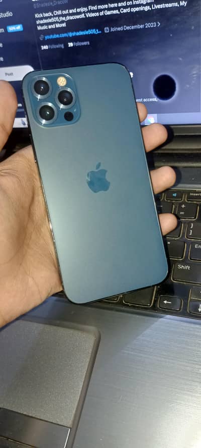 Selling Iphone 12 pro in mint condition