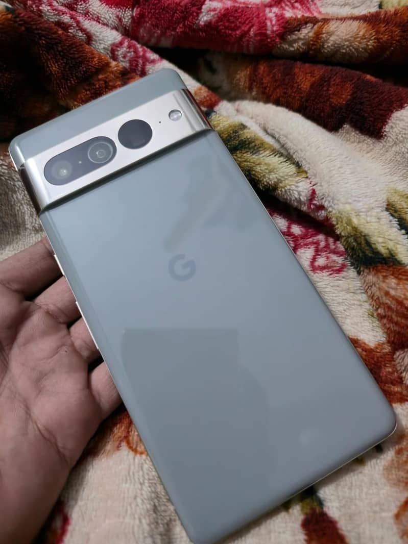 Google Pixel 7 pro 3