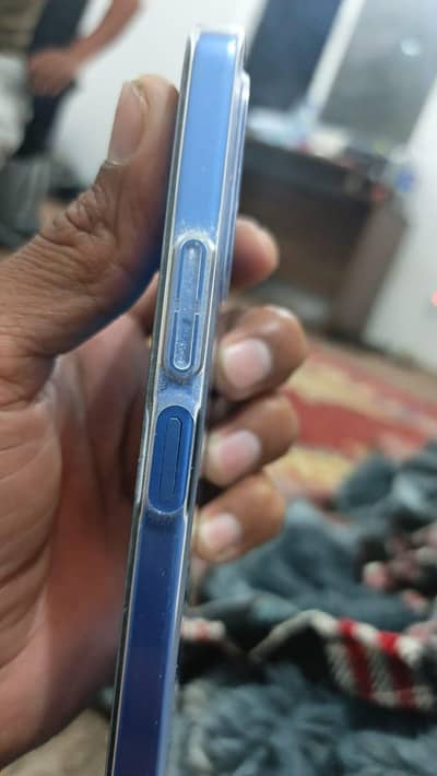 new fone only 15 day use all okay  I'd card copy an chrger